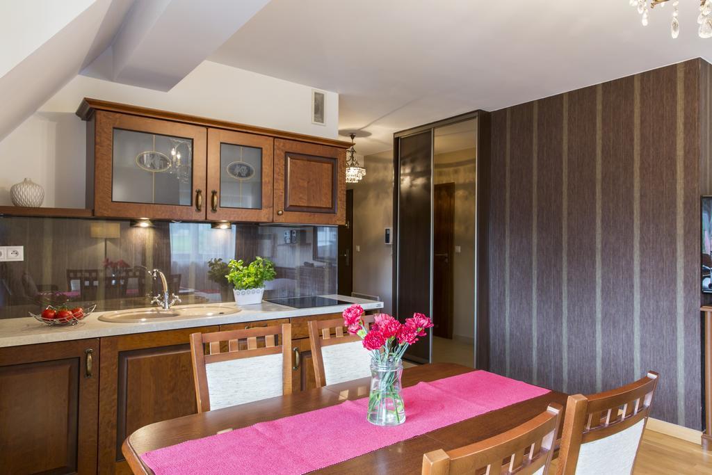 Udanypobyt Apartamenty Snowbird 考斯赛力克 外观 照片