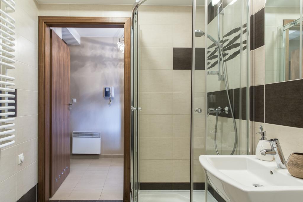 Udanypobyt Apartamenty Snowbird 考斯赛力克 外观 照片